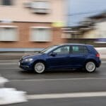 Młotek warsztatowy – jaki wybrać i do czego używać?