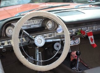 Co warto wozić w bagażniku na co dzień?