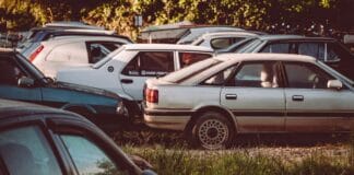 Skup złomu a stacja demontażu pojazdów – gdzie legalnie oddać kompletne auto? Skup złomu a stacja demontażu pojazdów – gdzie legalnie oddać kompletne auto?